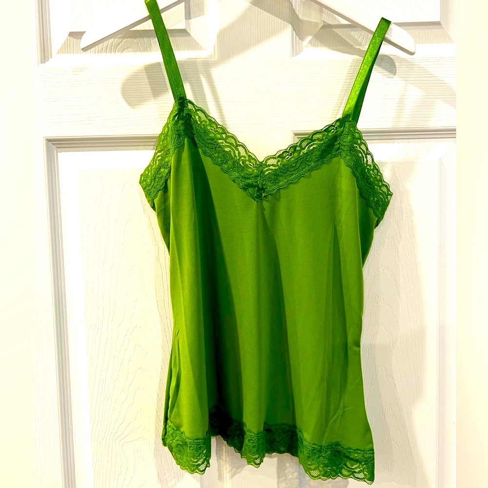 LOT Susan Graver Lace Trimmed Camisoles - Picture 6 of 9